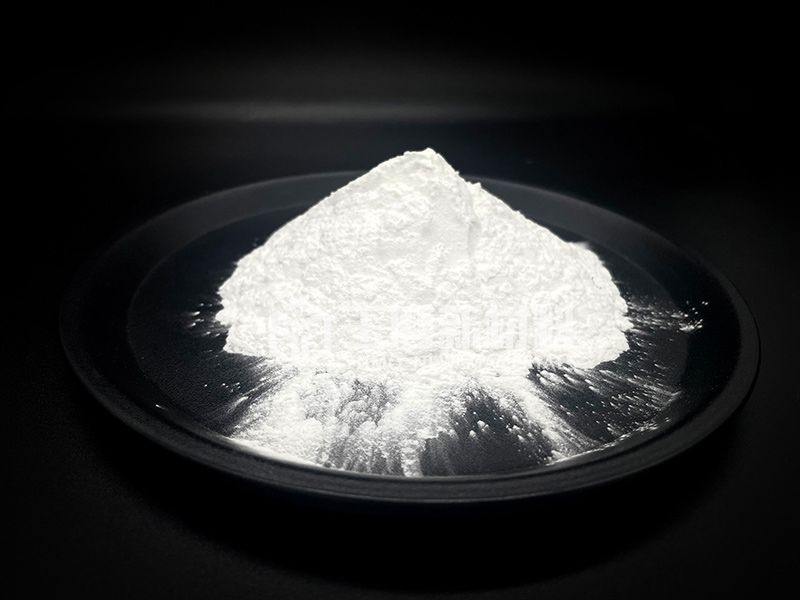 為什么白剛玉微粉要嚴(yán)格要求鐵含量？
